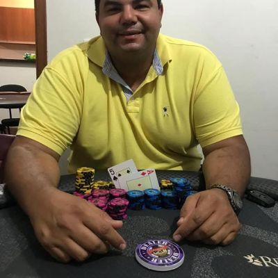 Momento Poker Night
