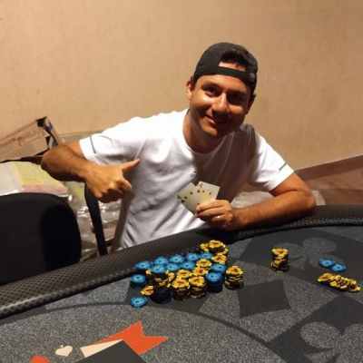 Momento Poker Night